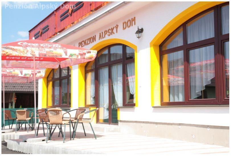 Alpsky Dom Vitanova Hotel ภายนอก รูปภาพ